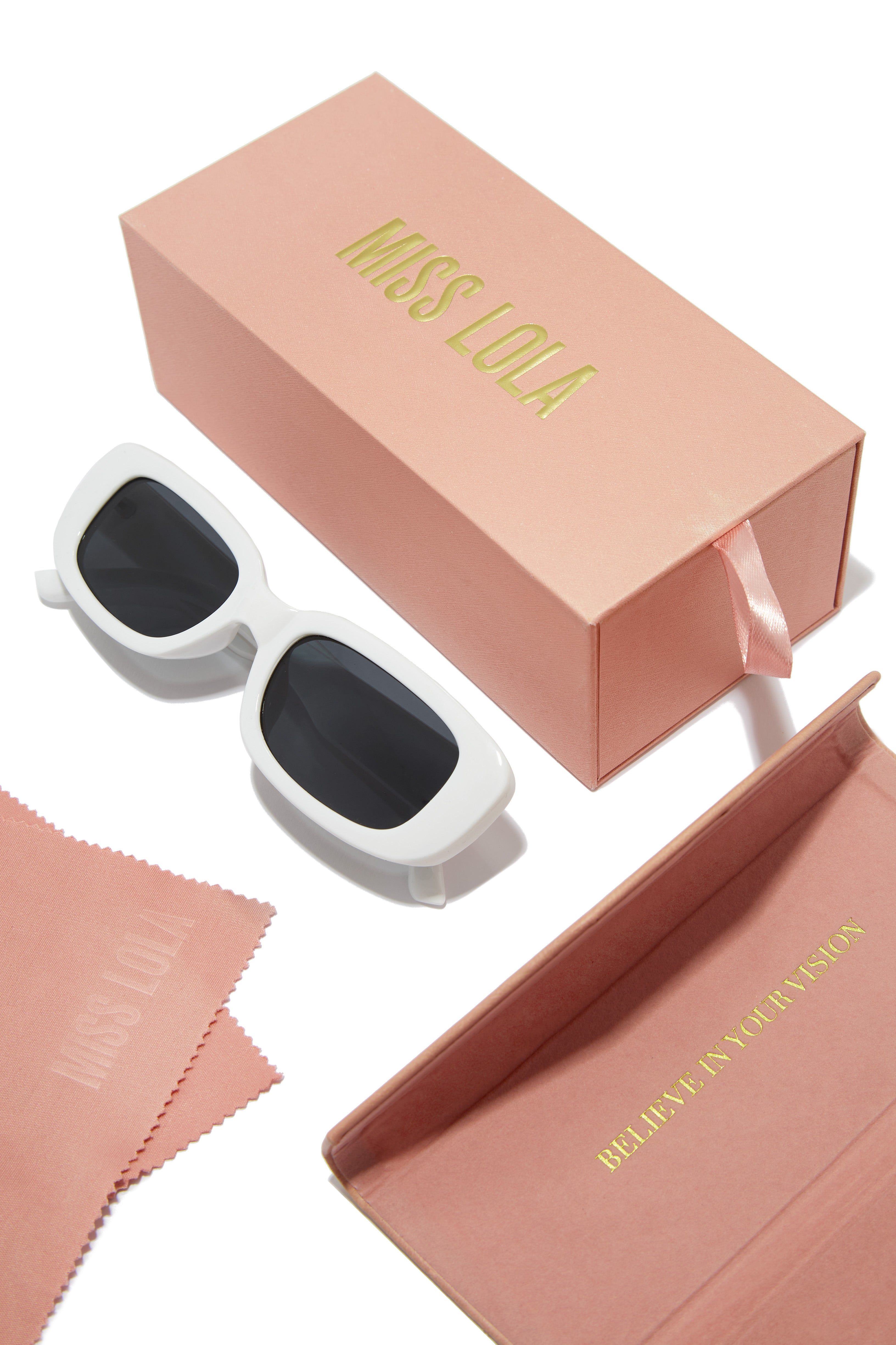 Liane - White sold by Miss Lola product image thumbnail 4