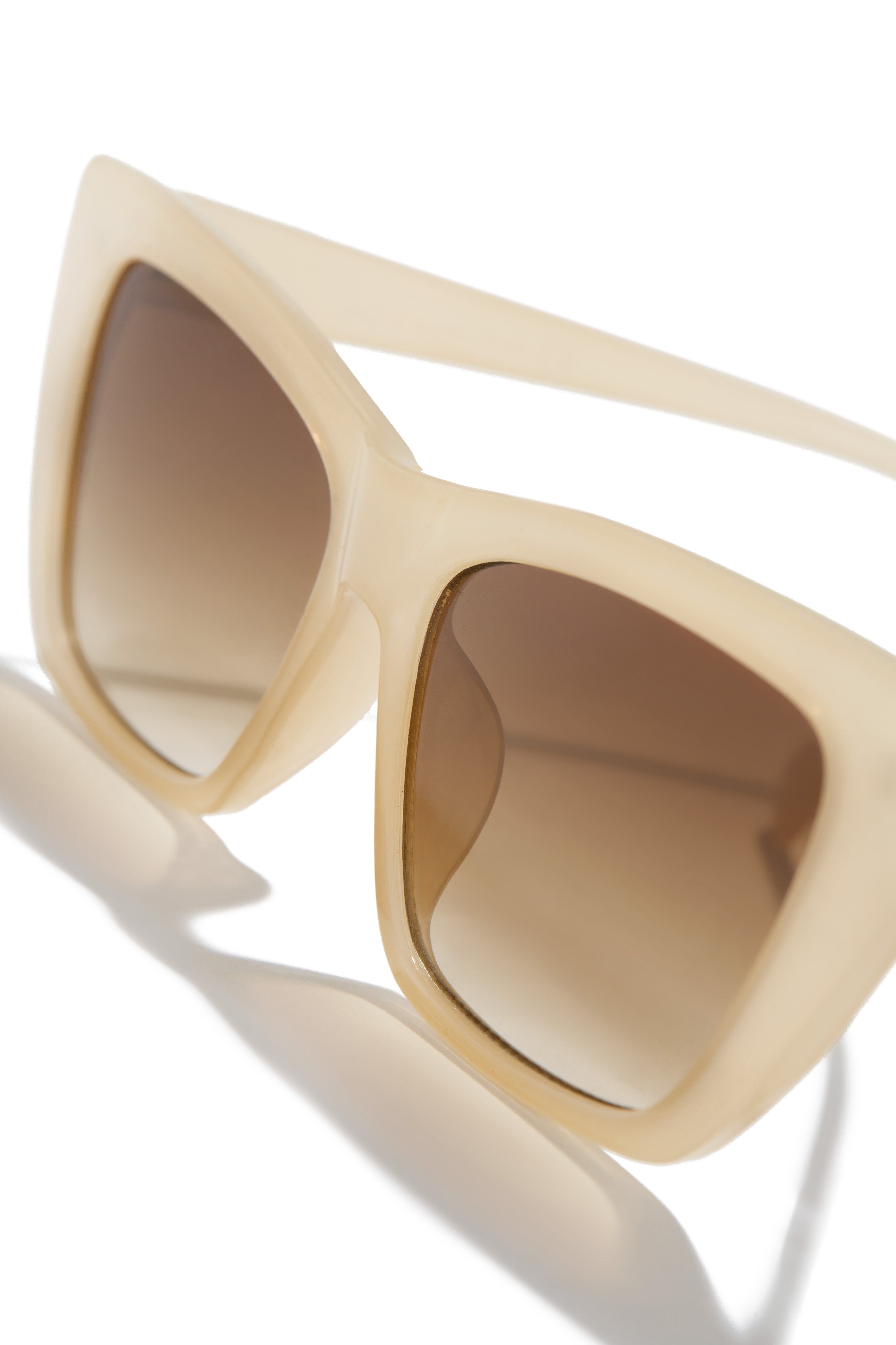 Weekend Mode - Nude sold by Miss Lola product image thumbnail 2