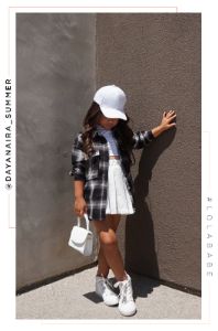 Mini Chill With Me - Black sold by Miss Lola