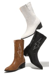 Mainstage Moment - White sold by Miss Lola