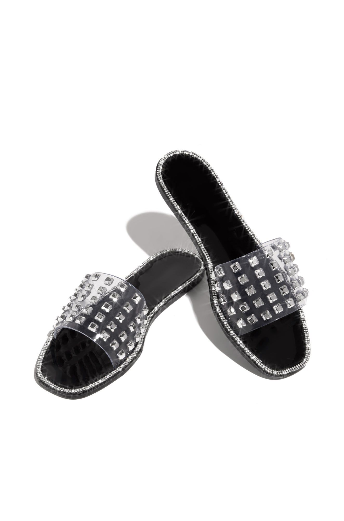 Luxe Chillin - Black sold by Miss Lola product image thumbnail 4