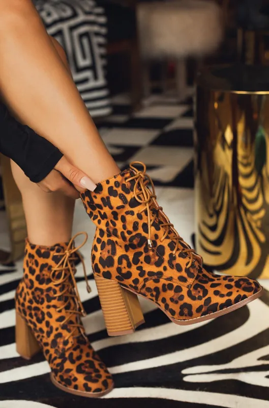 Status Update - Leopard sold by Miss Lola