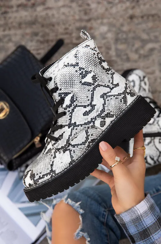 Big City Dreams - Snake sold by Miss Lola