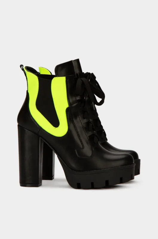 Barbie Dreams - Black sold by Miss Lola