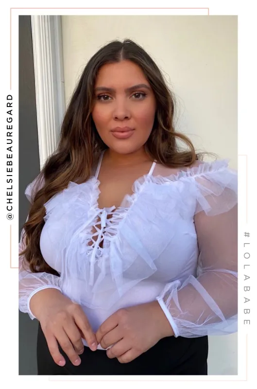 Elizabeth - White sold by Miss Lola