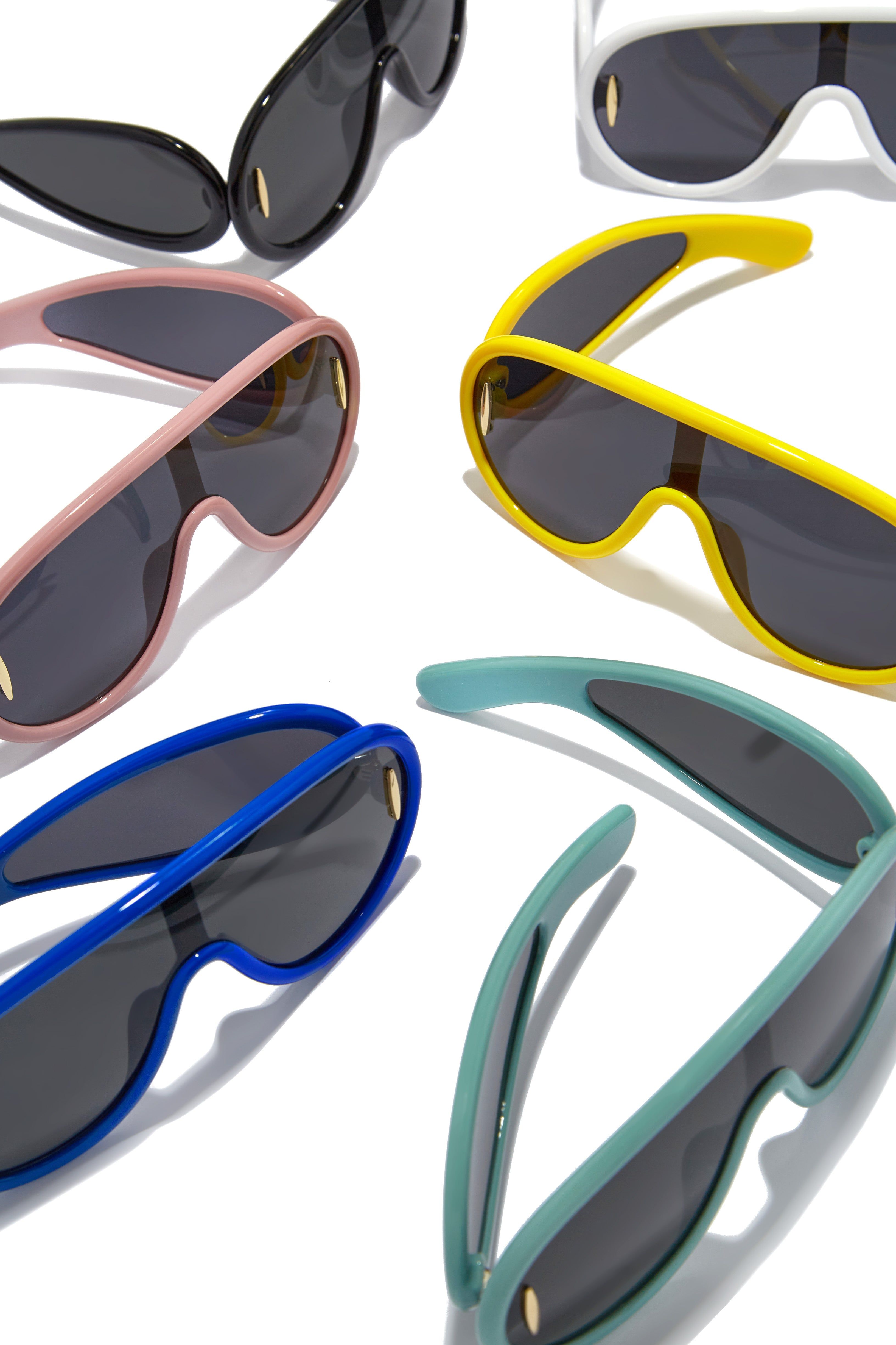 Exposed Oversized Aviator Sunglasses - Pink sold by Miss Lola product image thumbnail 5