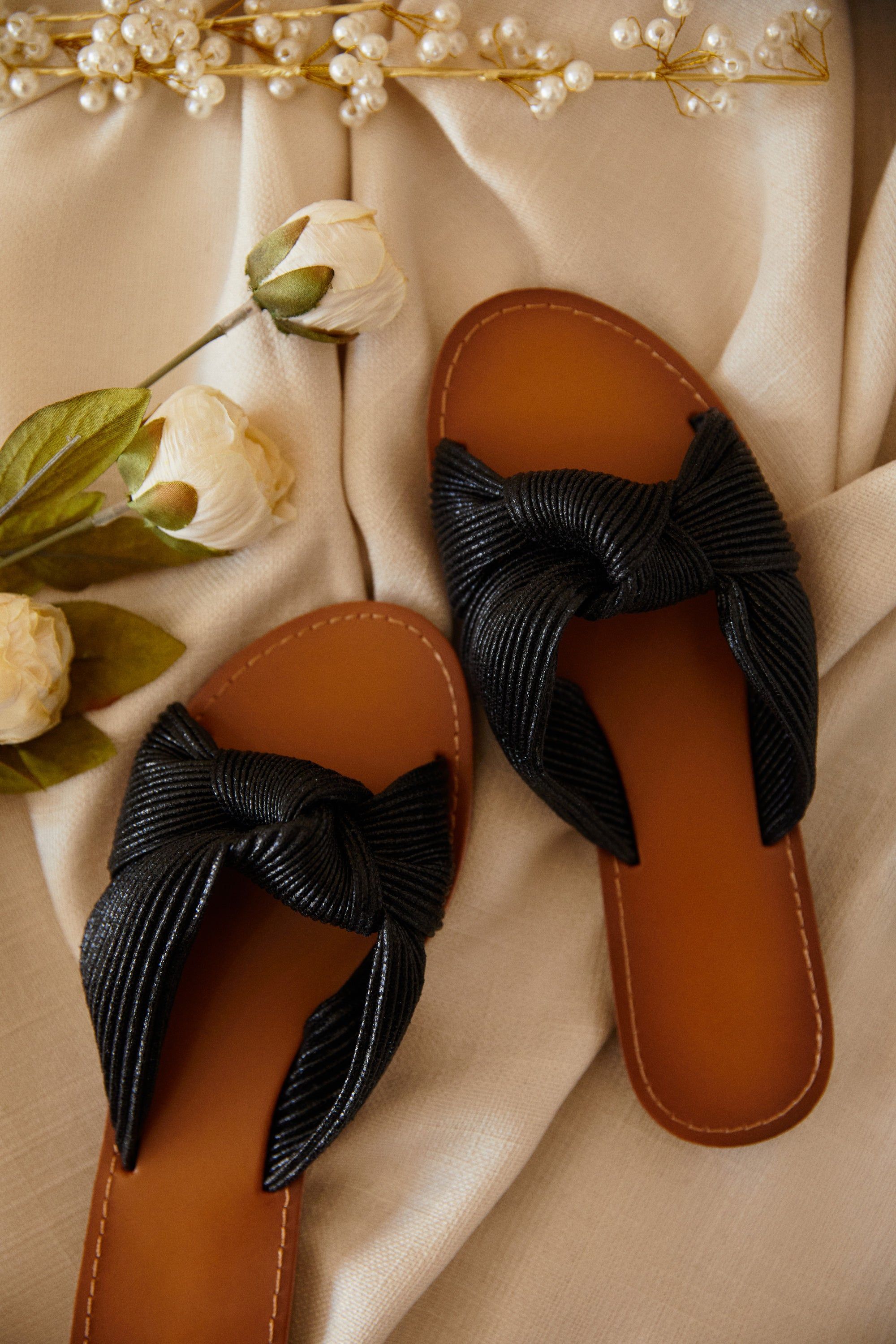 Private Island - Black sold by Miss Lola