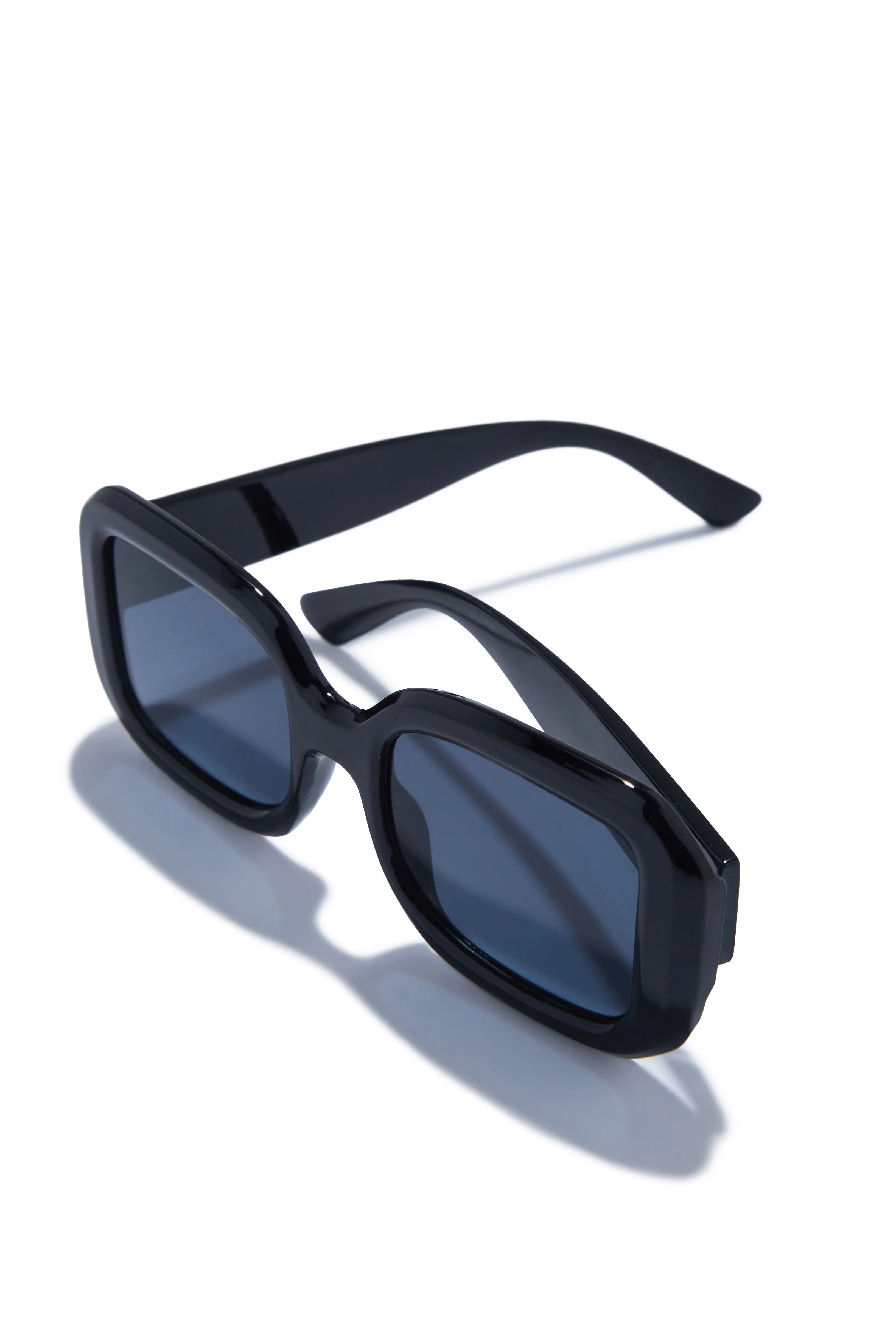 Sunny Beaches Oversized Sunglasses - Black sold by Miss Lola product image thumbnail 2