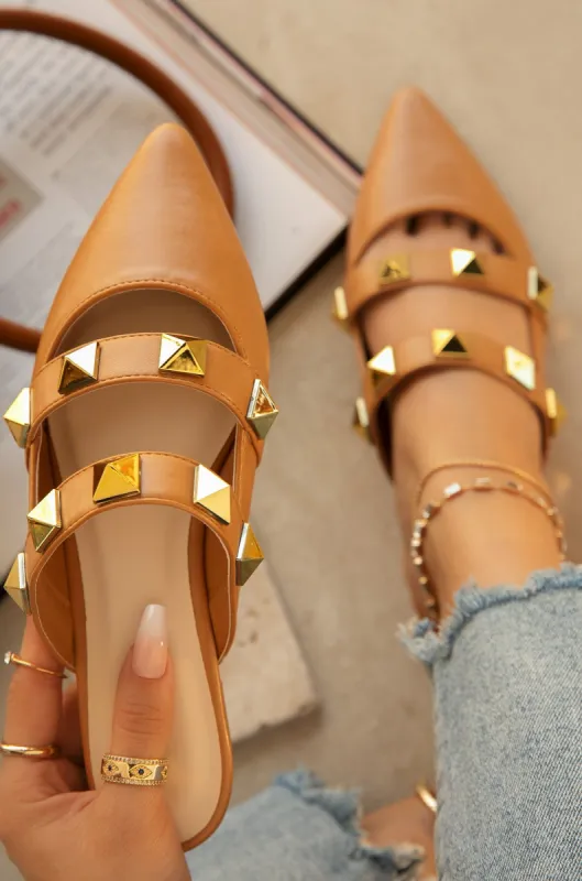 Elite Trips - Camel sold by Miss Lola