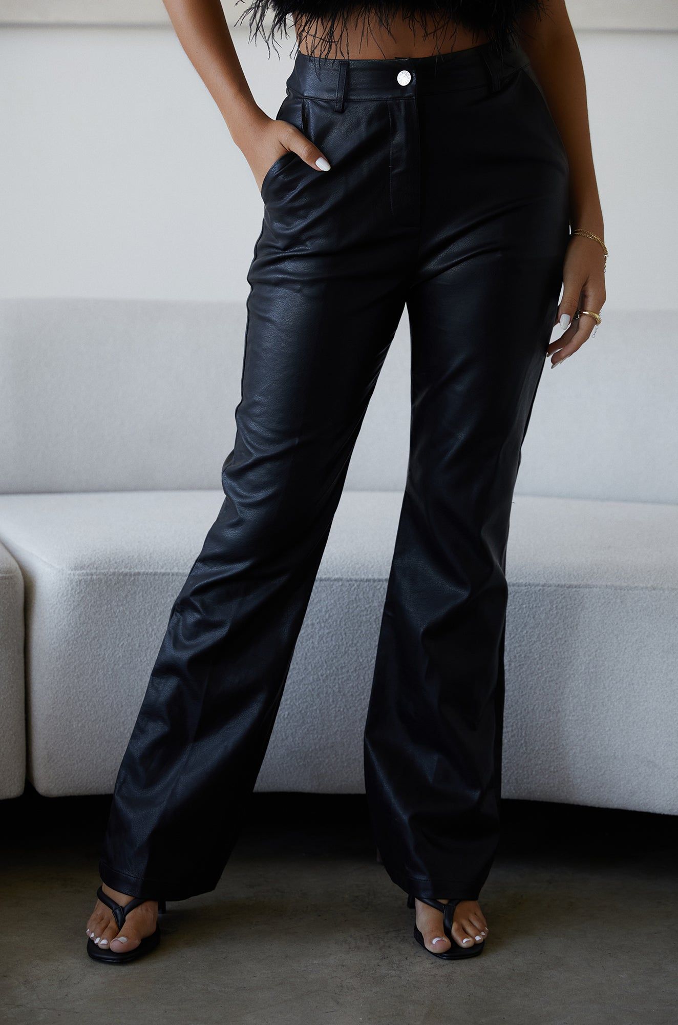 Jinelle - Black sold by Miss Lola product image thumbnail 3