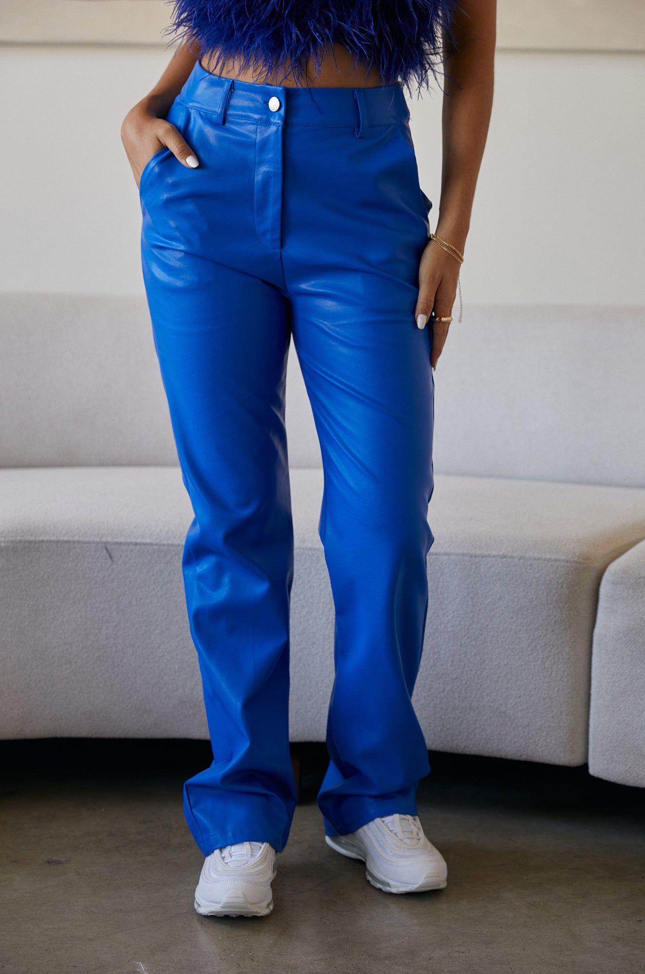 Jinelle - Black sold by Miss Lola product image thumbnail 9