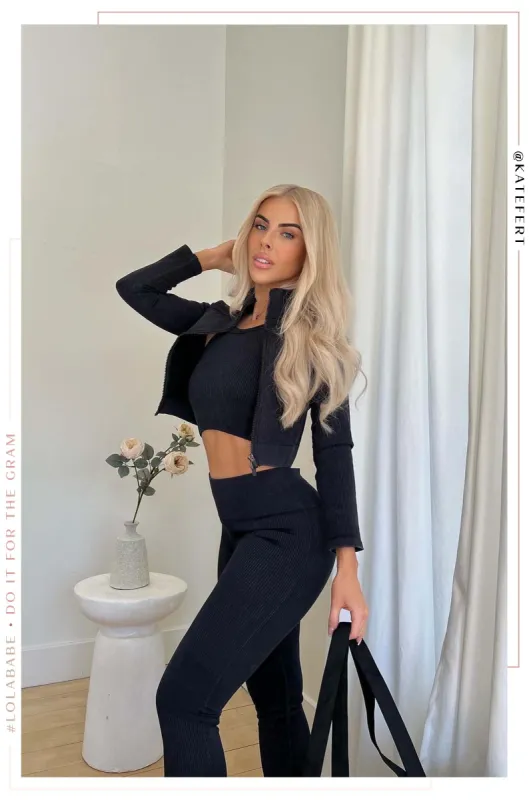 Match My Energy Active Crop Top - Black sold by Miss Lola