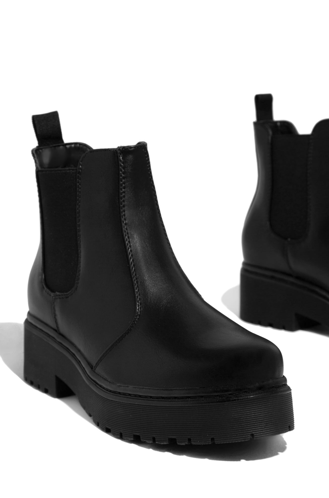 Victory - Black sold by Miss Lola product image thumbnail 4