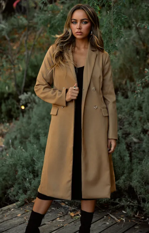 Nolana - Camel sold by Miss Lola