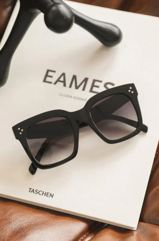 French Muse - Black sold by Miss Lola