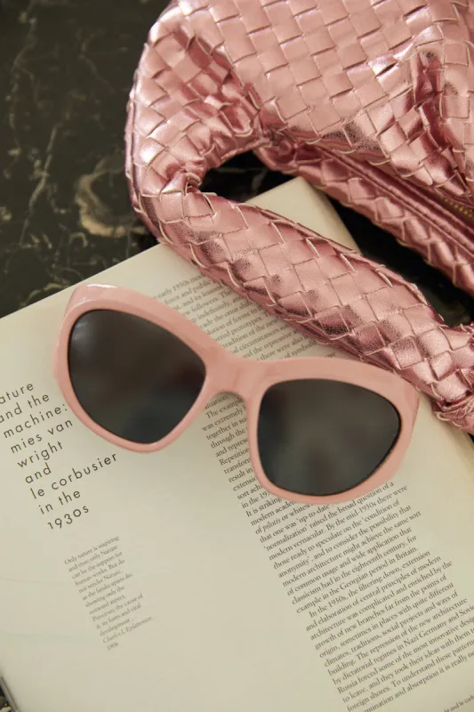 Kyari - Pink sold by Miss Lola