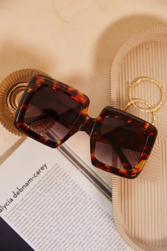 Getaway Views - Tortoise sold by Miss Lola