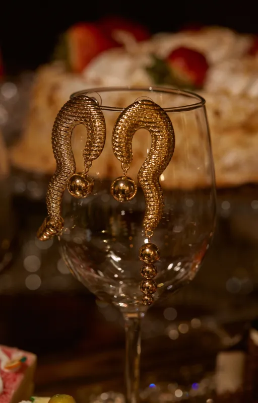 Avania - Gold sold by Miss Lola