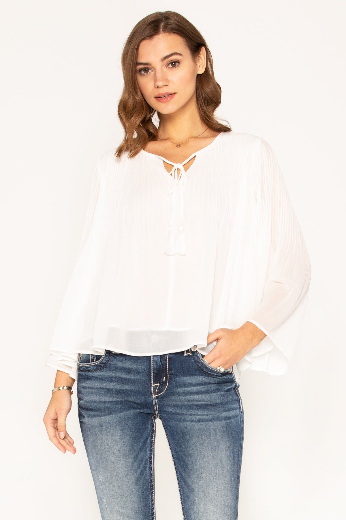 Adorn Keyhole Pleated Top sold by Miss Me product image thumbnail 5