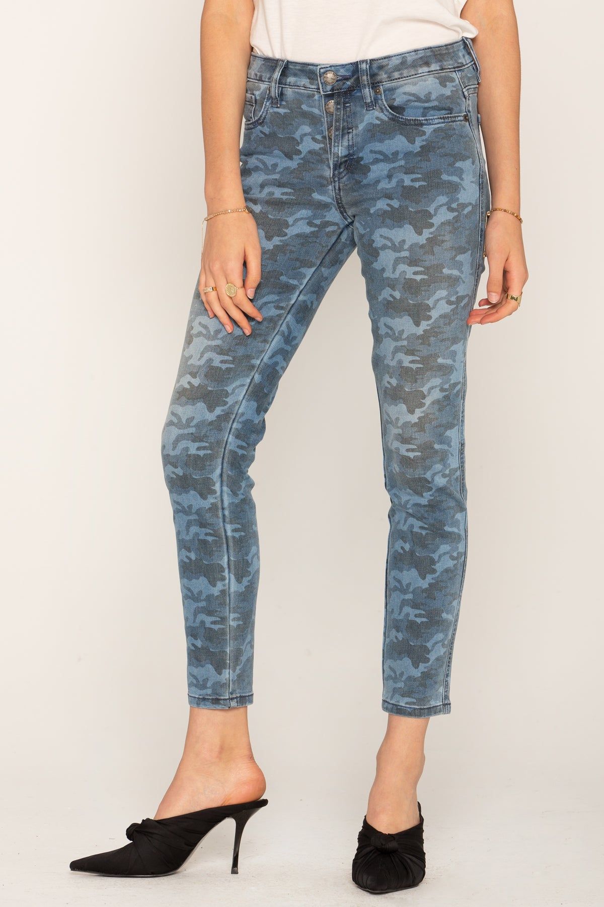 Never Blend In Camo Skinny Jeans sold by Miss Me
