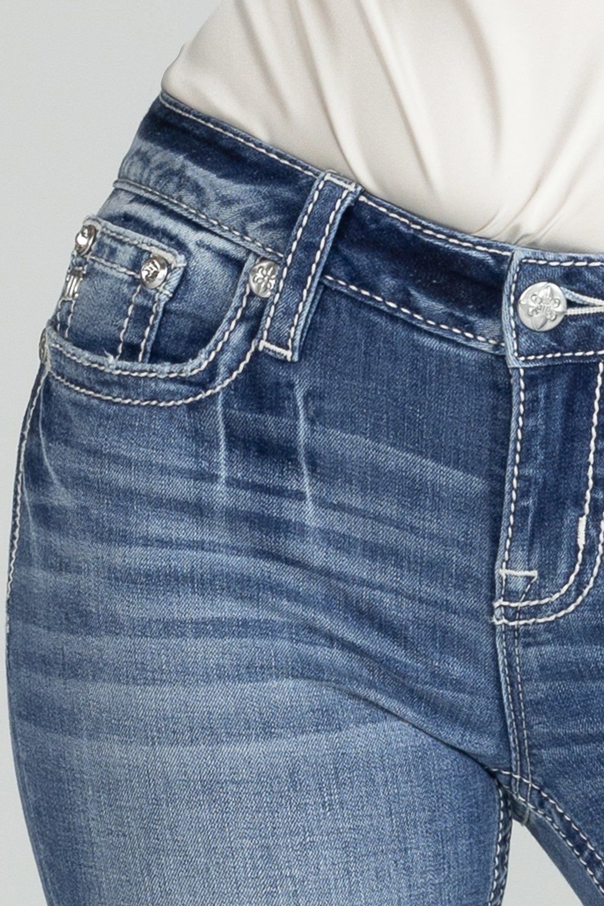 Floral Horseshoe Mid Rise Denim sold by Miss Me product image thumbnail 5