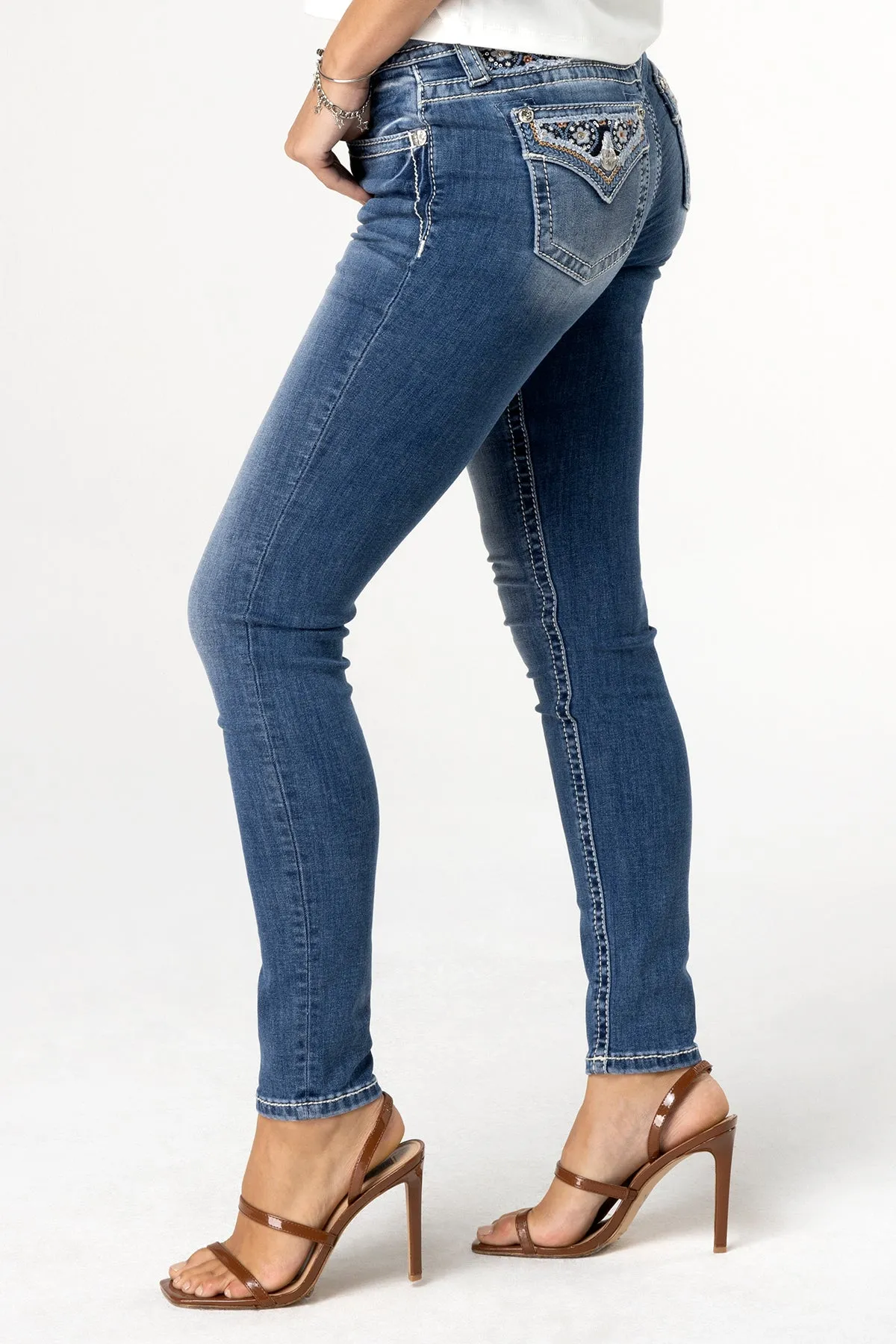 Pretty Petals Skinny Jeans sold by Miss Me product image thumbnail 4