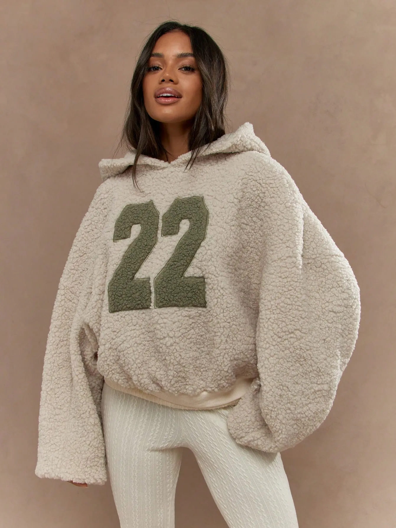 Fall/Winter Warm Color Block "22" Number Fleece Oversized Hoodie For Cold Weather,Long Sleeve Tops sold by Missguided product image thumbnail 2