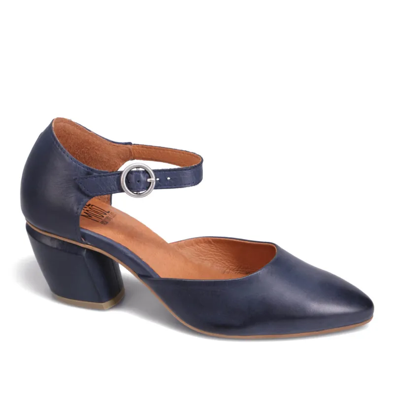 Alastor Heel sold by Miz Mooz