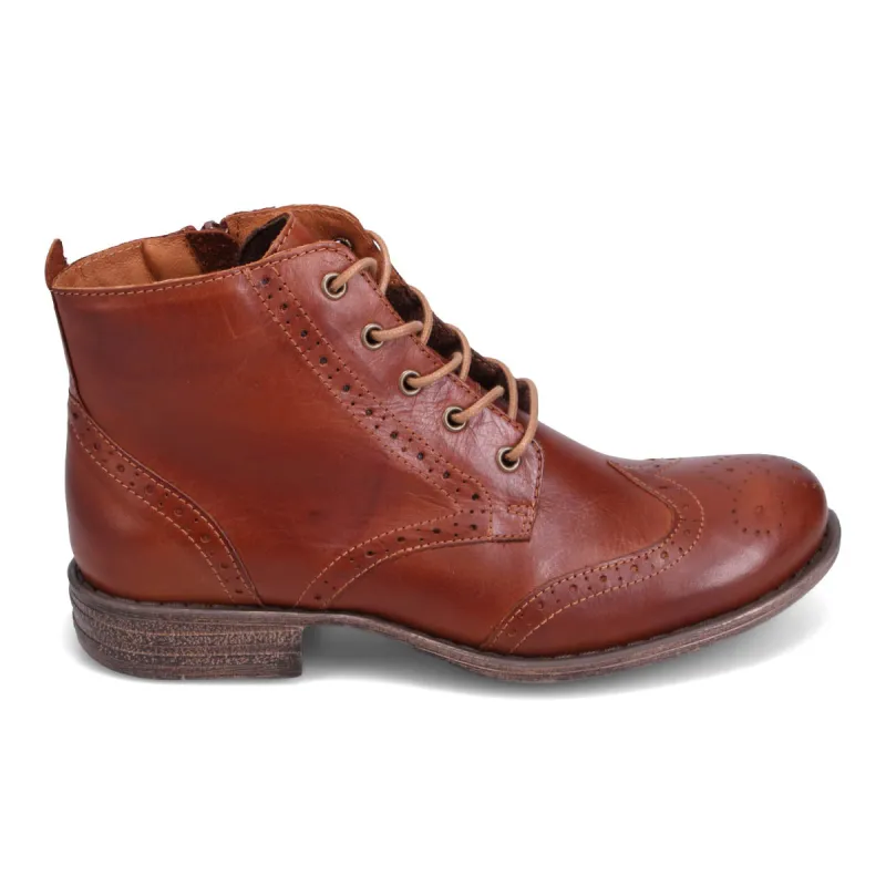 Lori Boot sold by Miz Mooz