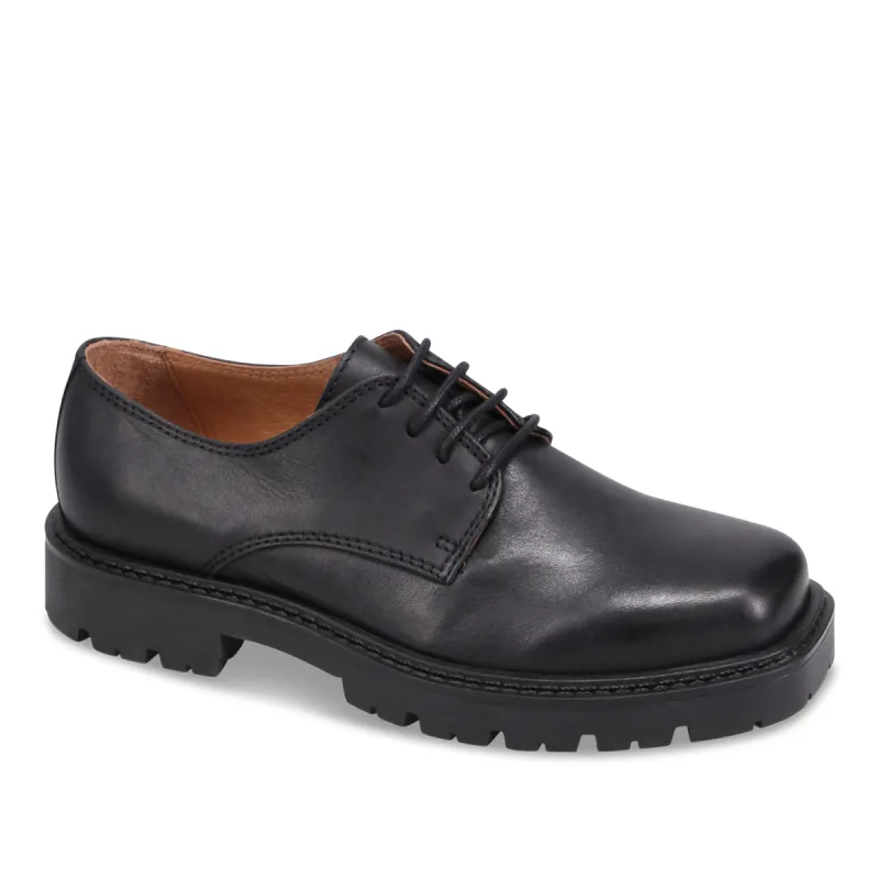 Freeda Oxford sold by Miz Mooz