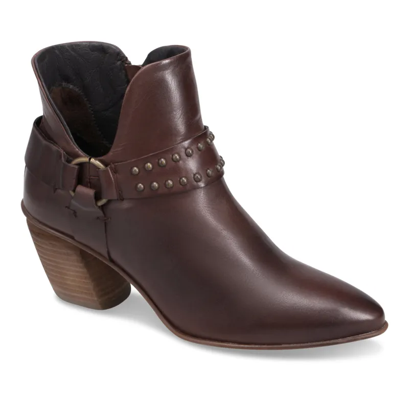 Jayda Heeled Bootie sold by Miz Mooz