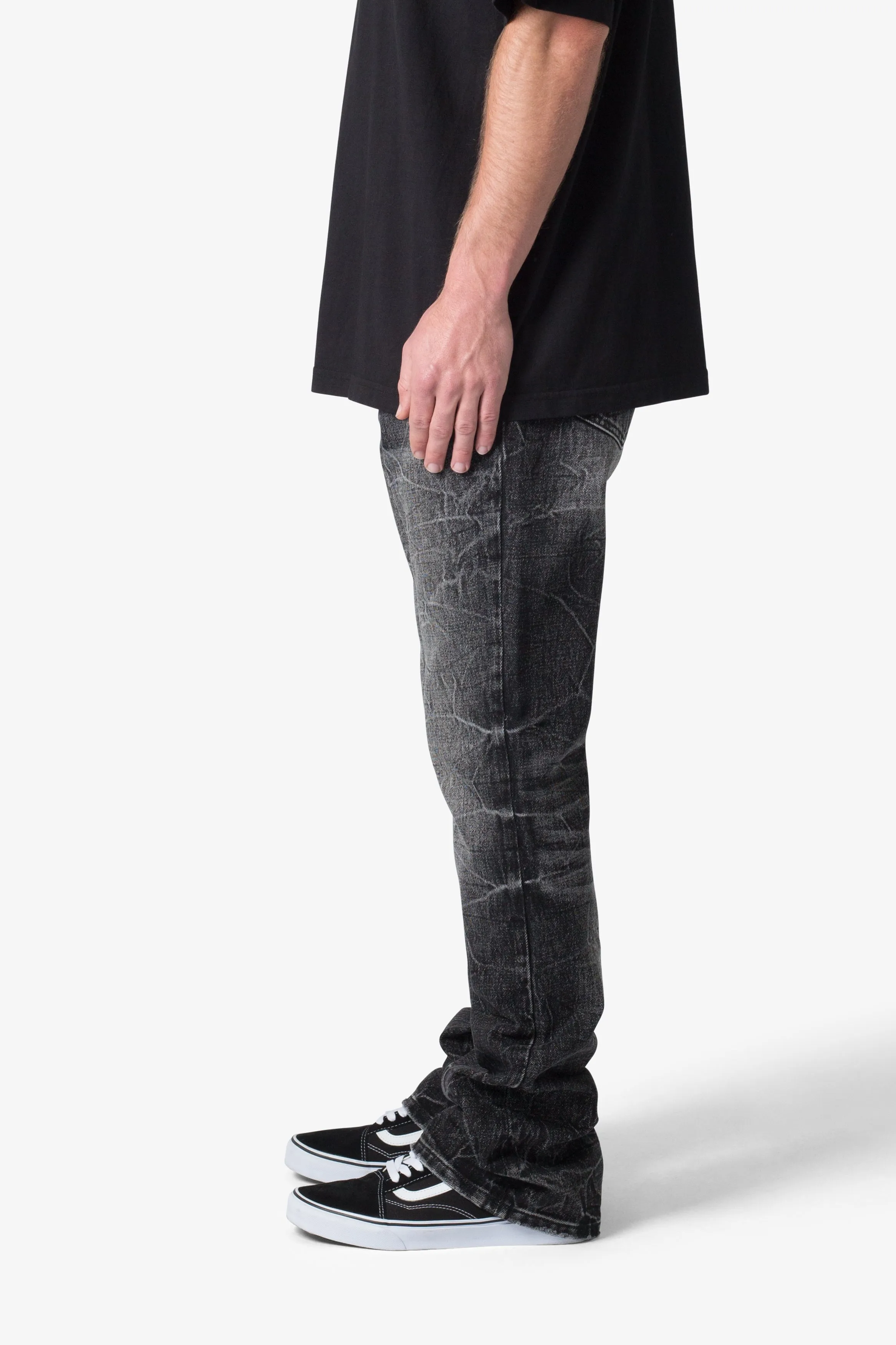 B670 Wave Wash Flare Denim - Washed Black sold by MNML product image thumbnail 4