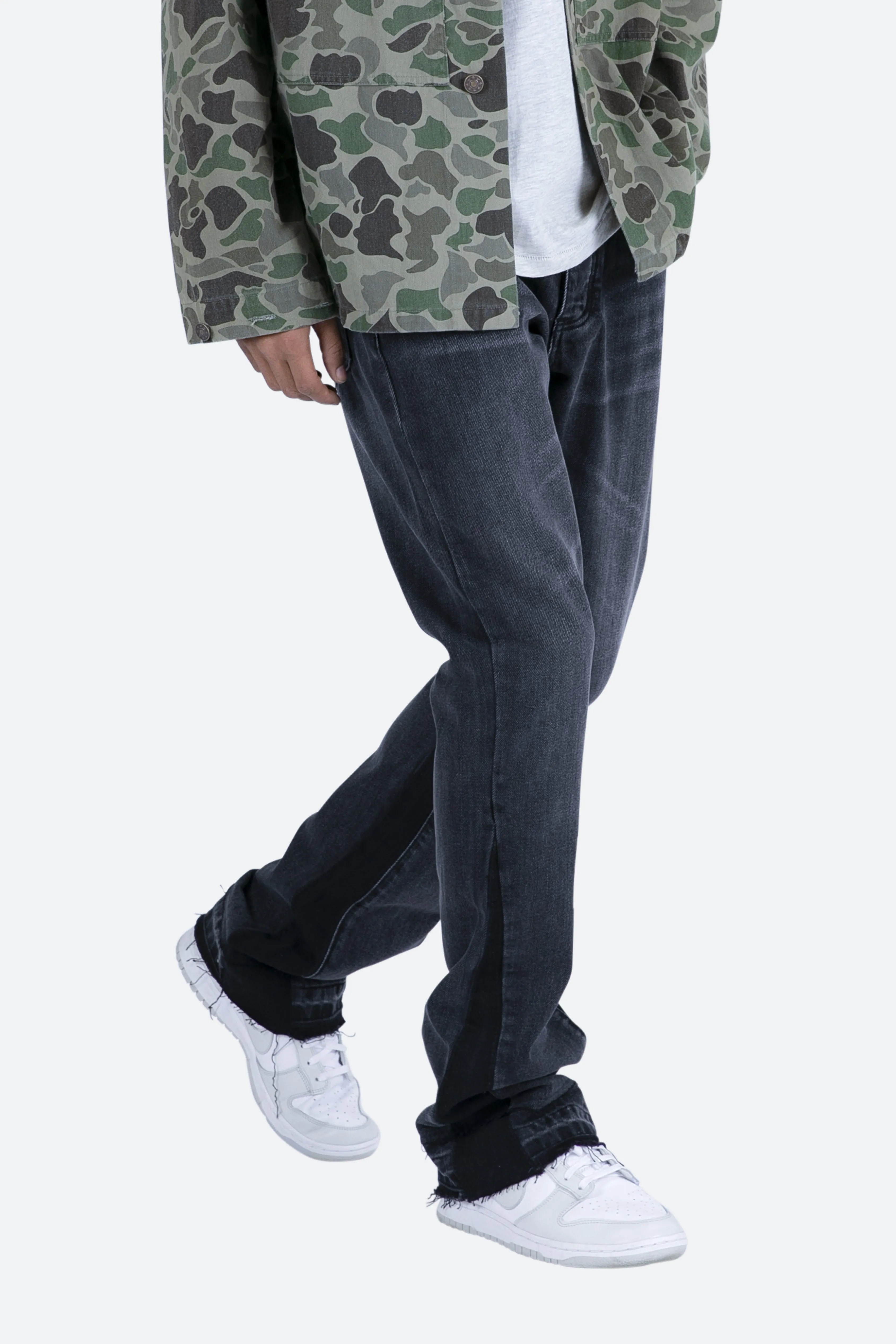 B119 Flare Denim - Black sold by MNML product image thumbnail 2