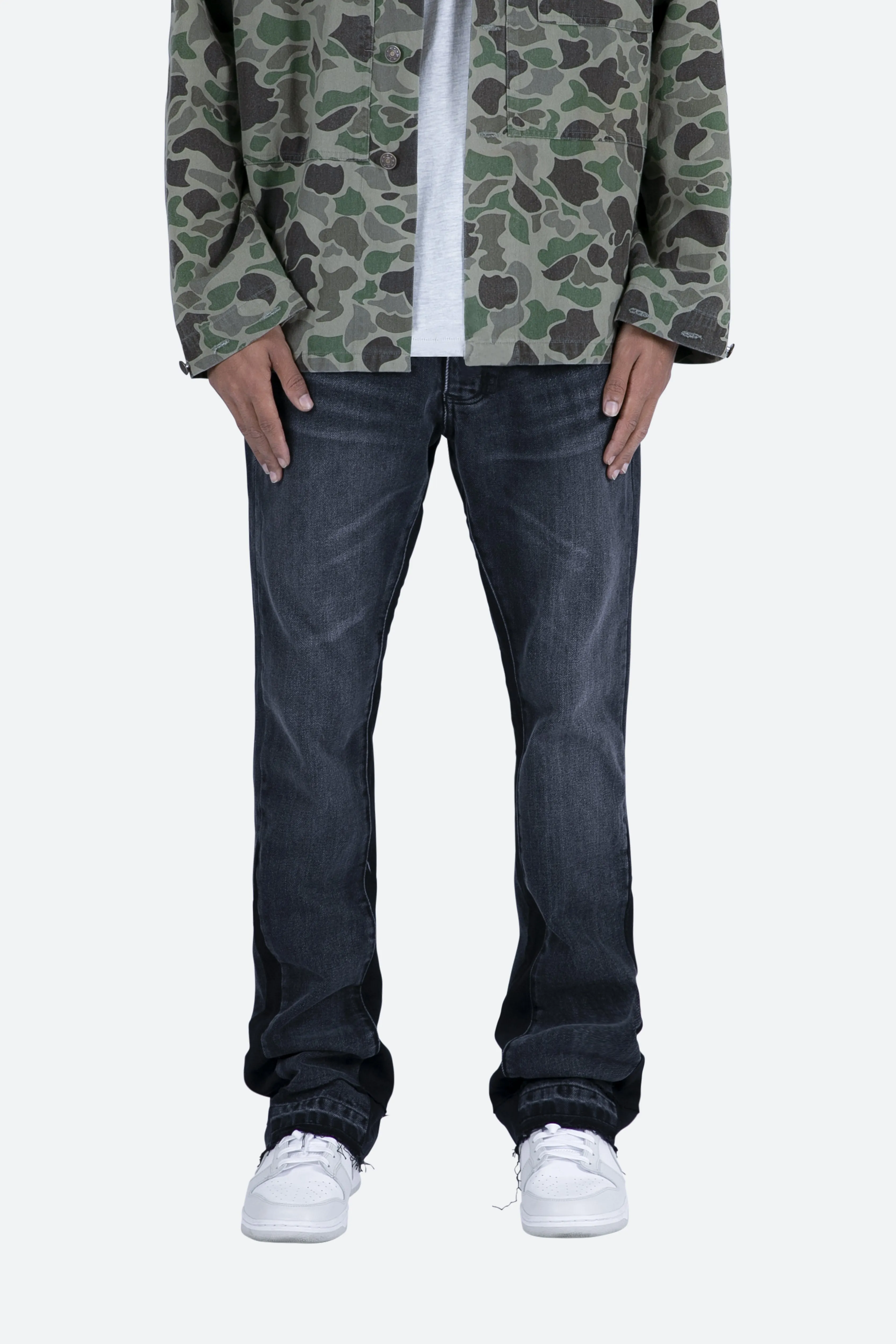 B119 Flare Denim - Black sold by MNML product image thumbnail 3