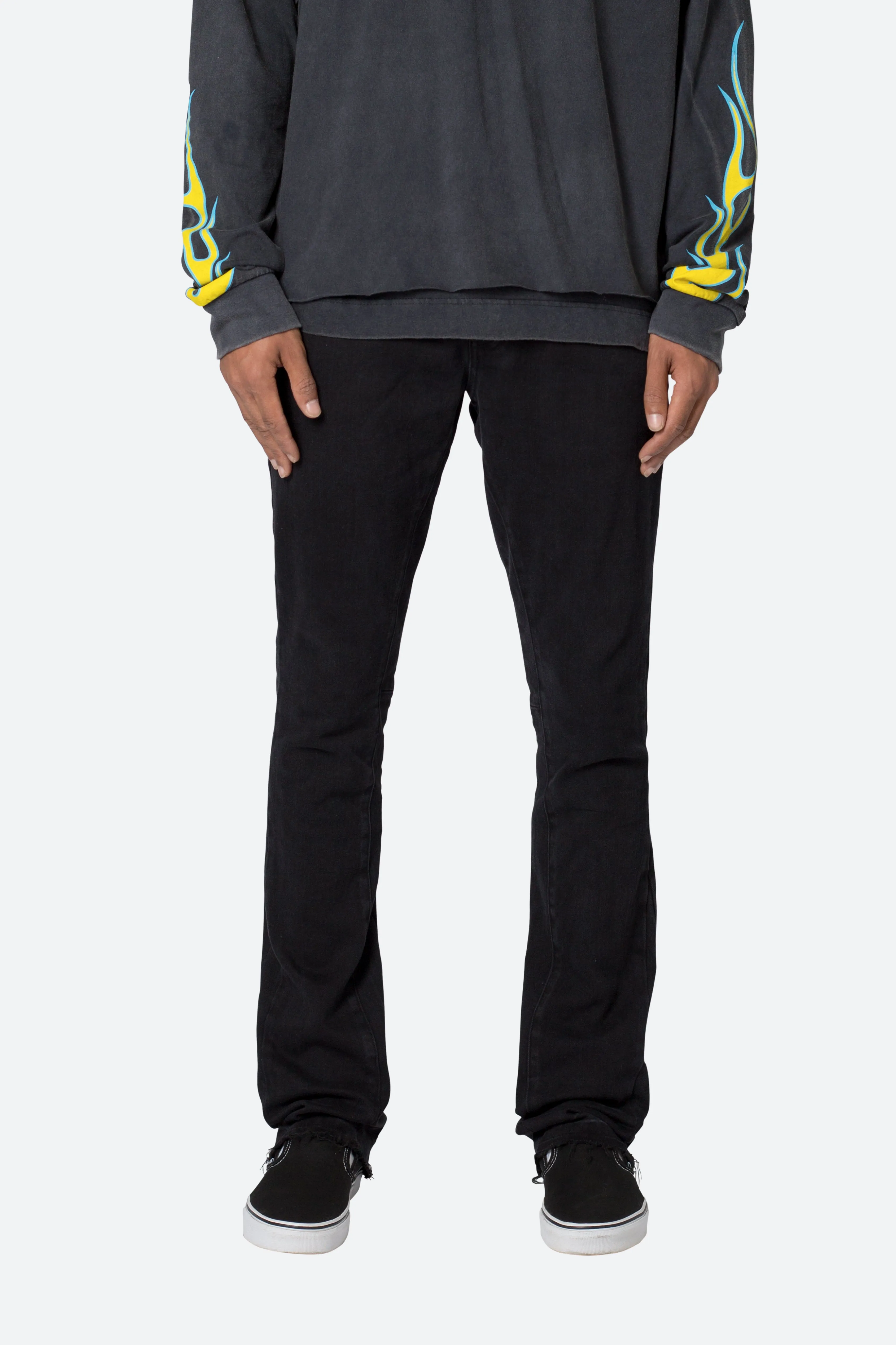 M524 Slim Stacked Denim - Black sold by MNML product image thumbnail 3