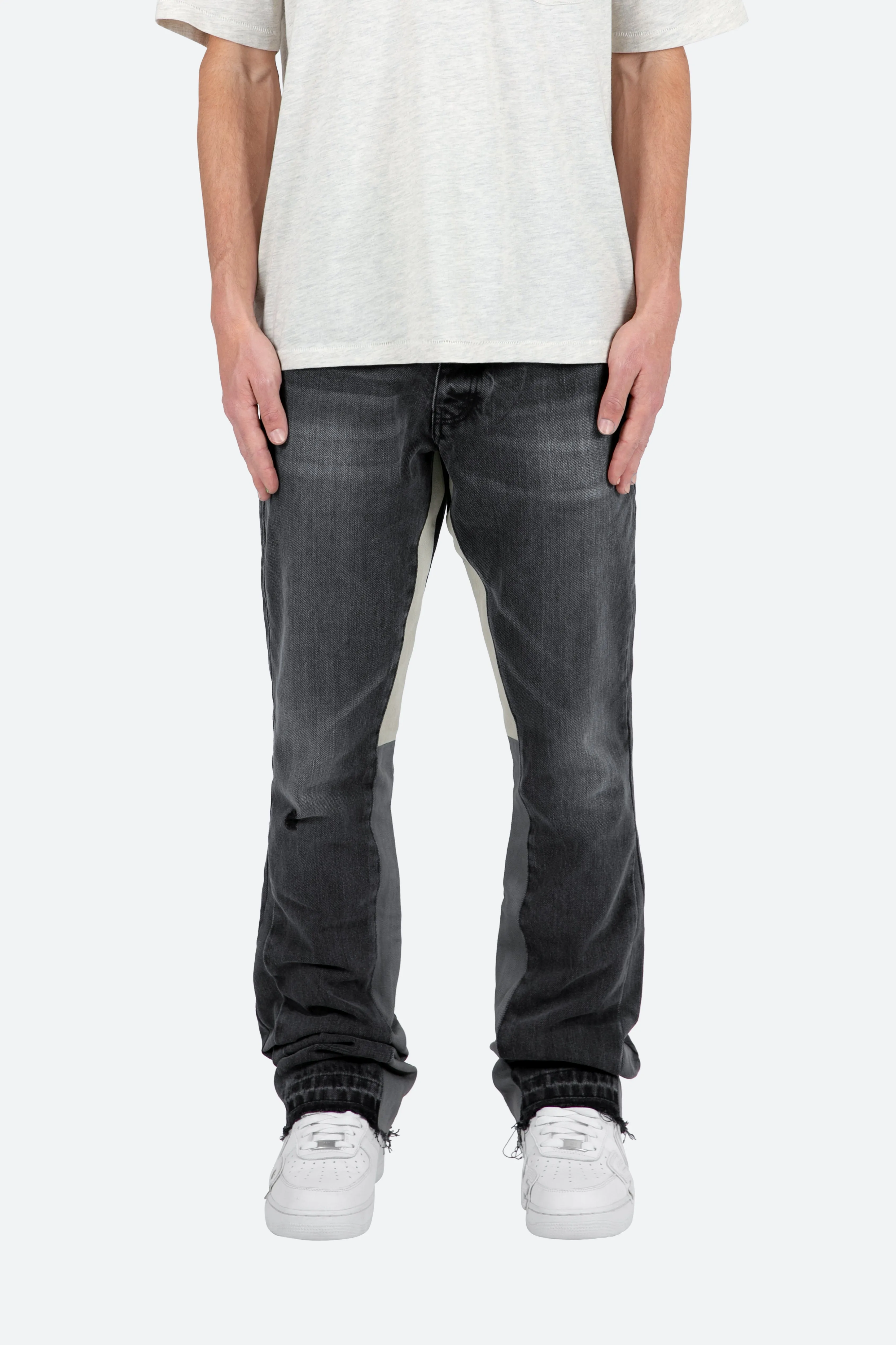 B476 Flare Denim - Black sold by MNML product image thumbnail 3