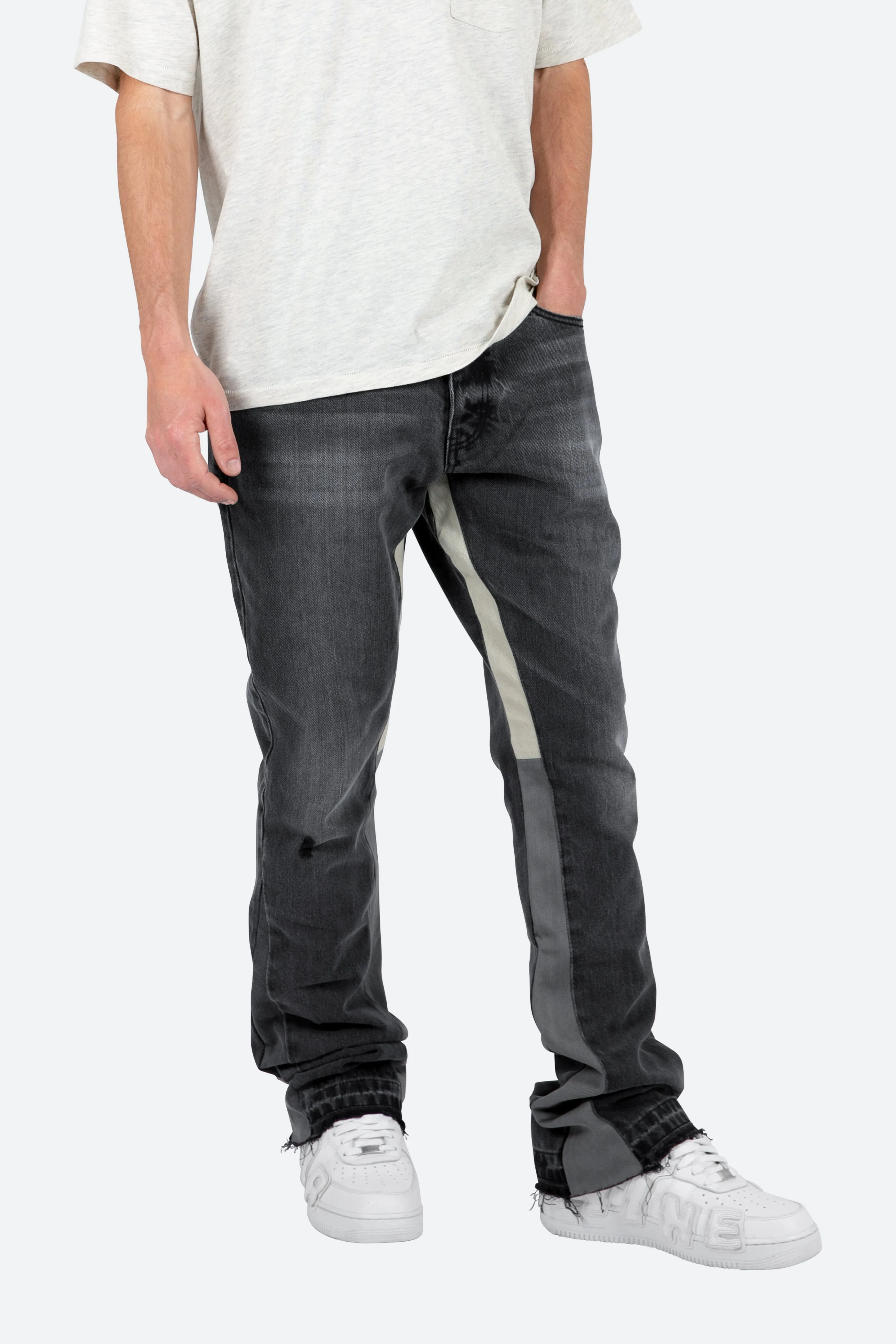 B476 Flare Denim - Black sold by MNML product image thumbnail 2