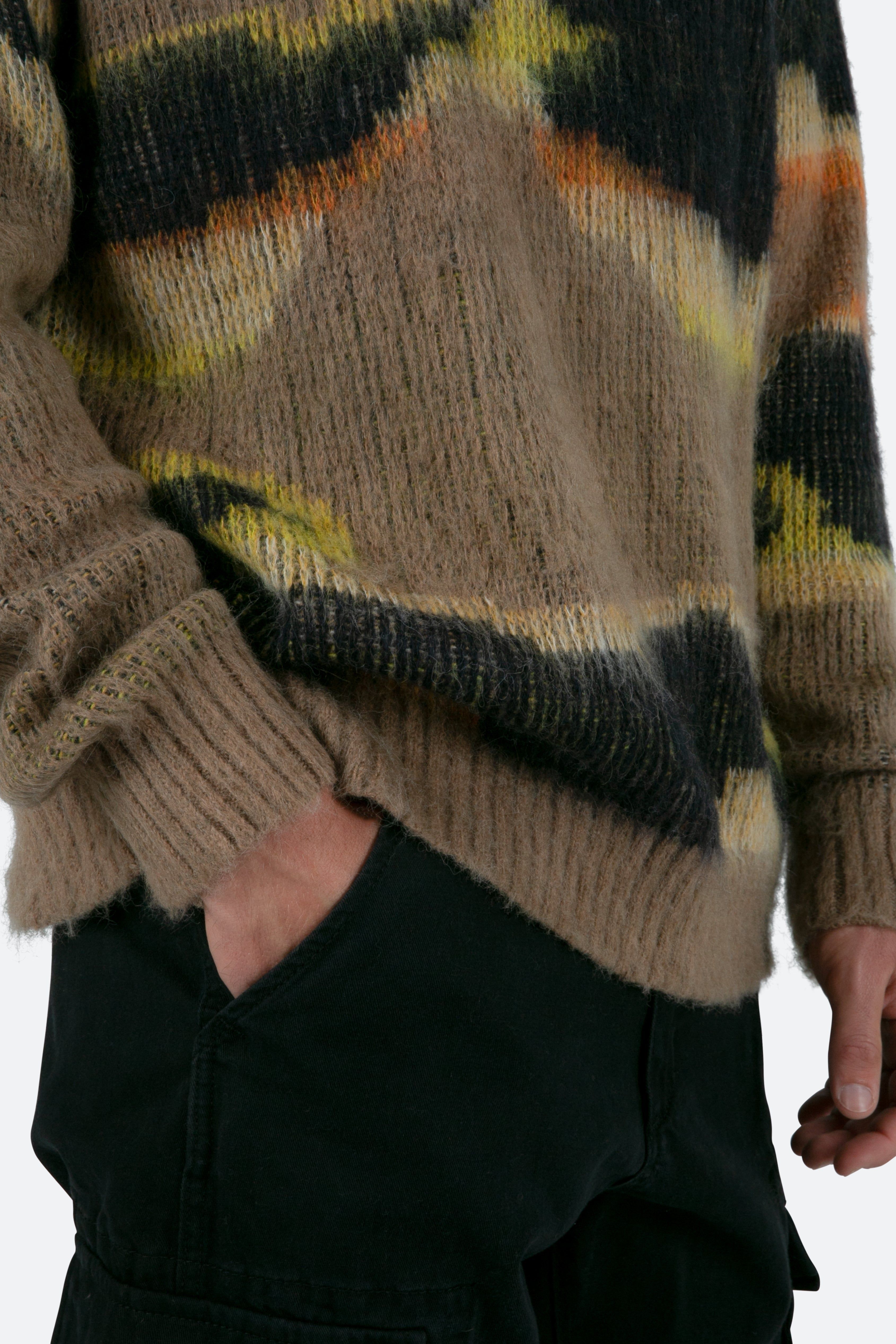 Big Camo Sweater - Olive sold by MNML product image thumbnail 8