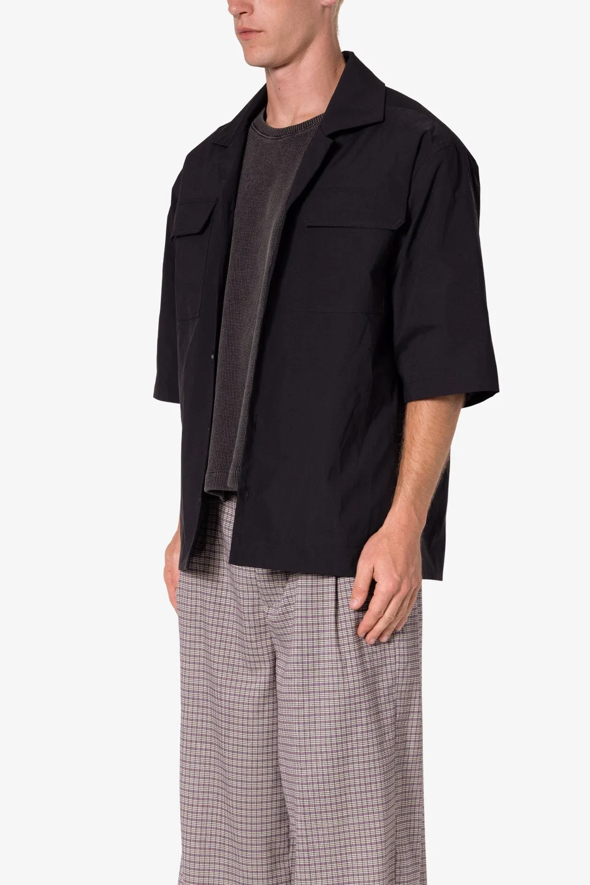 Cropped S/S Shirt - Black sold by MNML product image thumbnail 3
