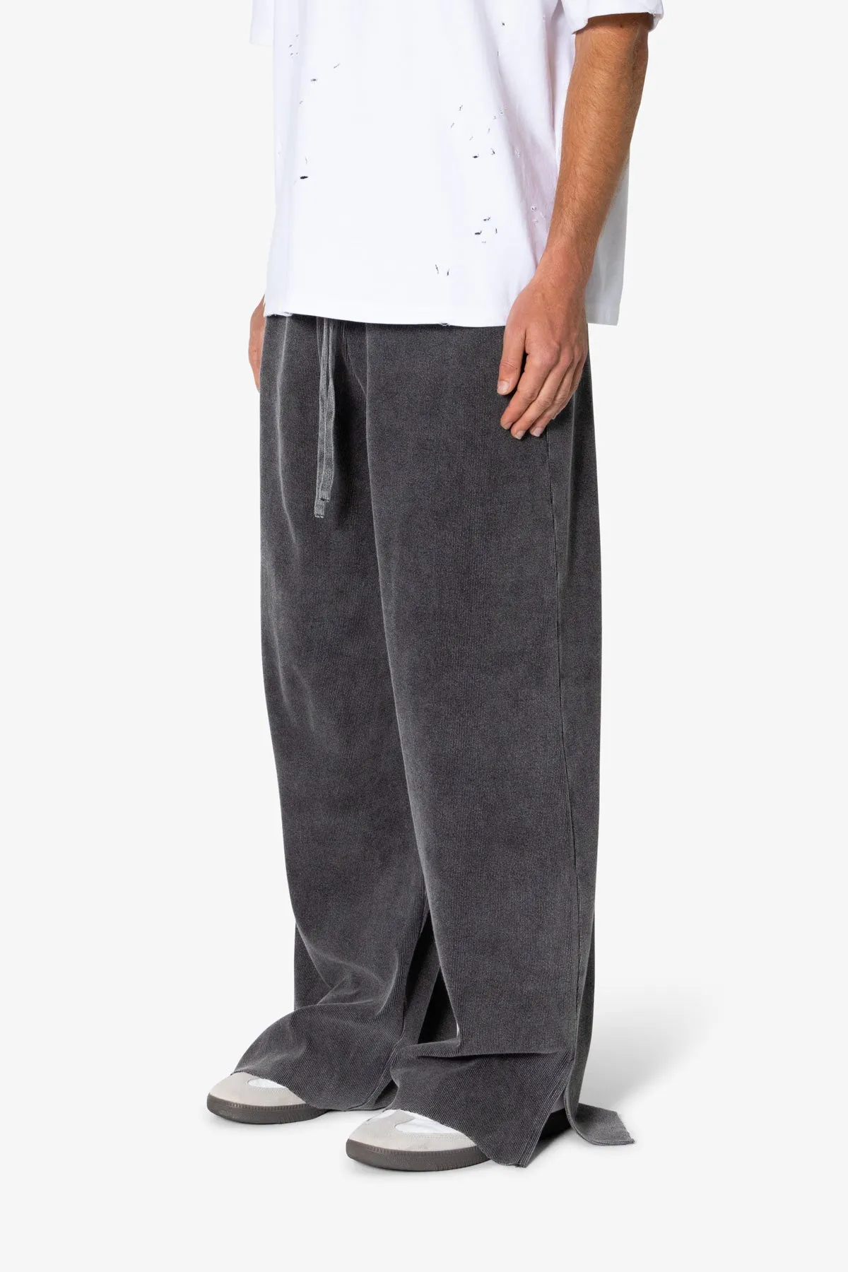 Ribbed Lightweight Washed Sweatpants - Black sold by MNML product image thumbnail 3