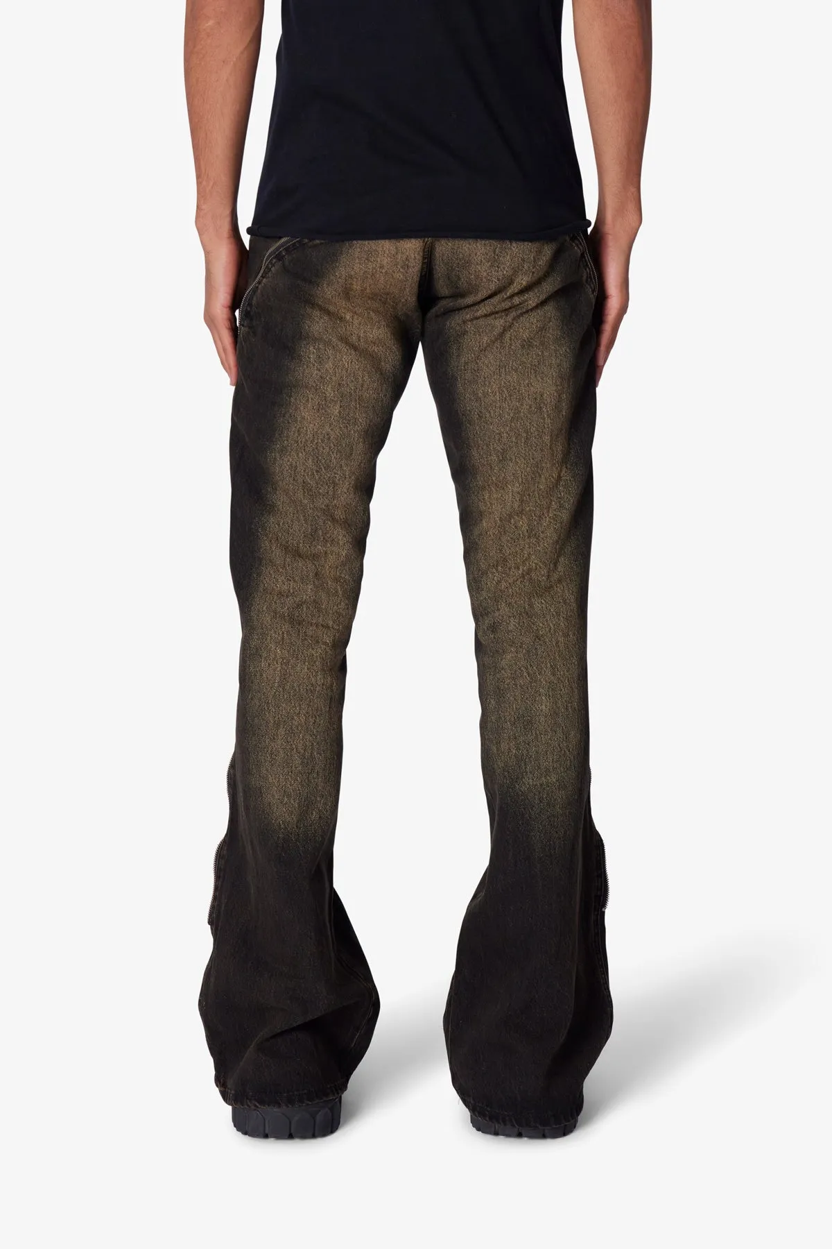 D519 Zipper Flare Denim - Washed Black sold by MNML product image thumbnail 5