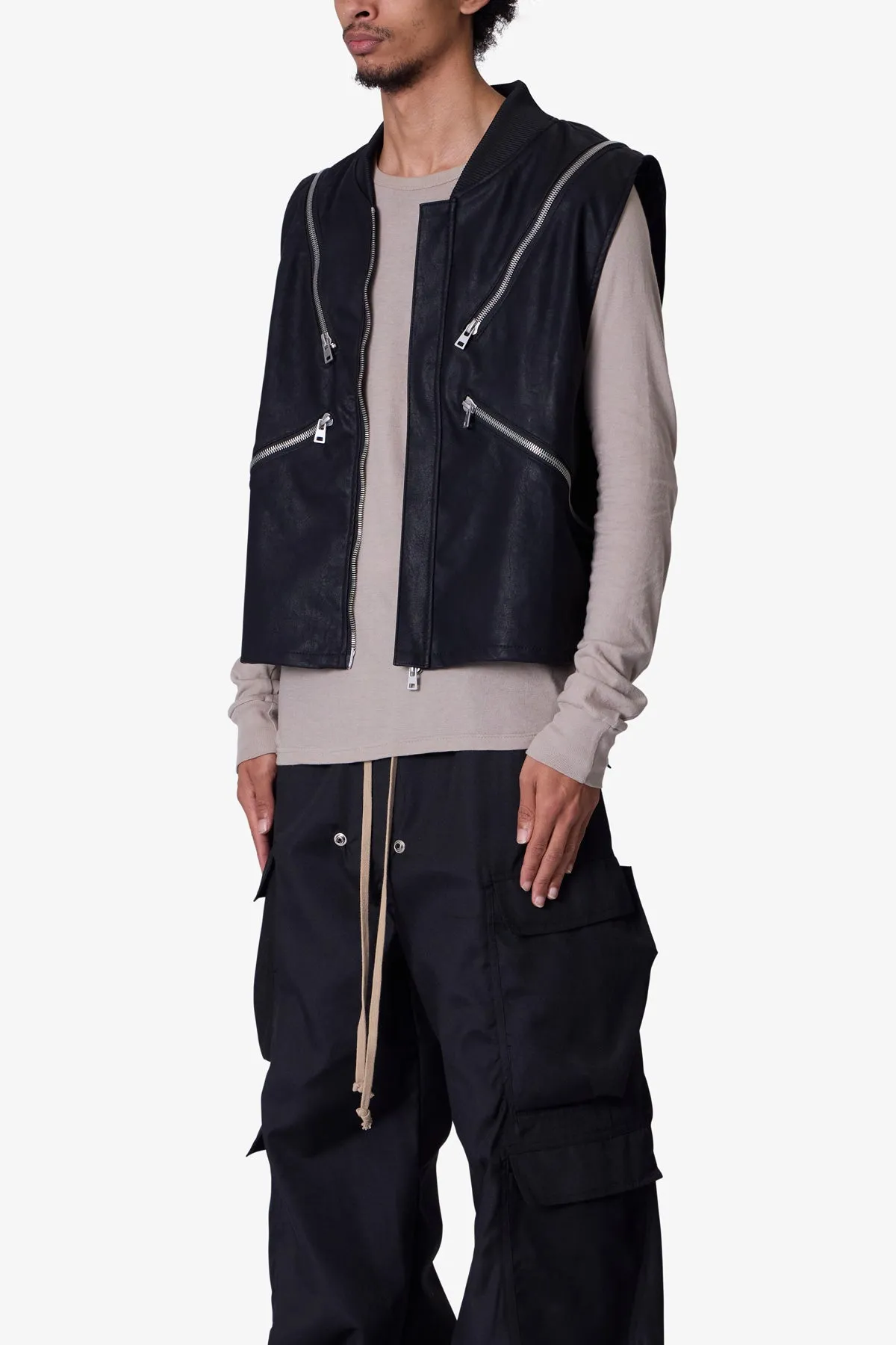 Zip Lock Vest - Black sold by MNML product image thumbnail 3