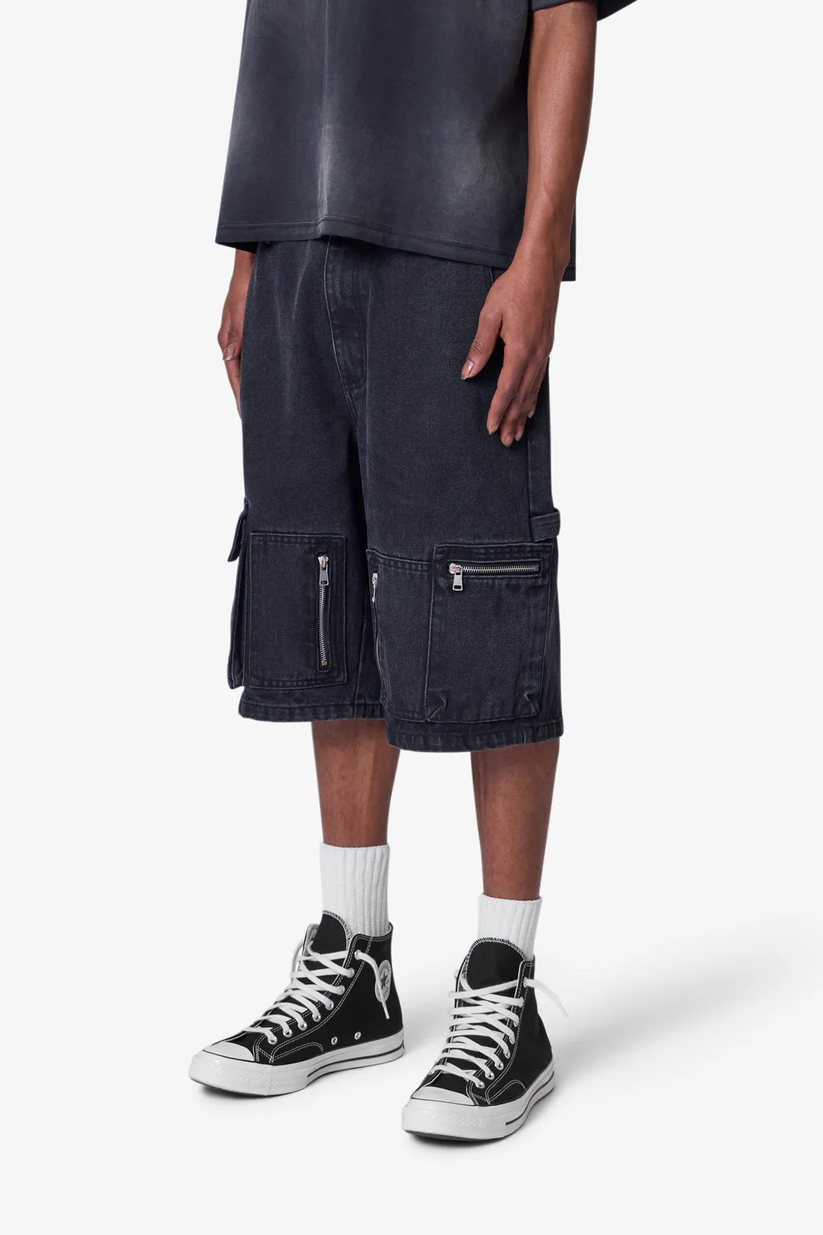 Baggy Zipper Denim Shorts - Black sold by MNML product image thumbnail 3