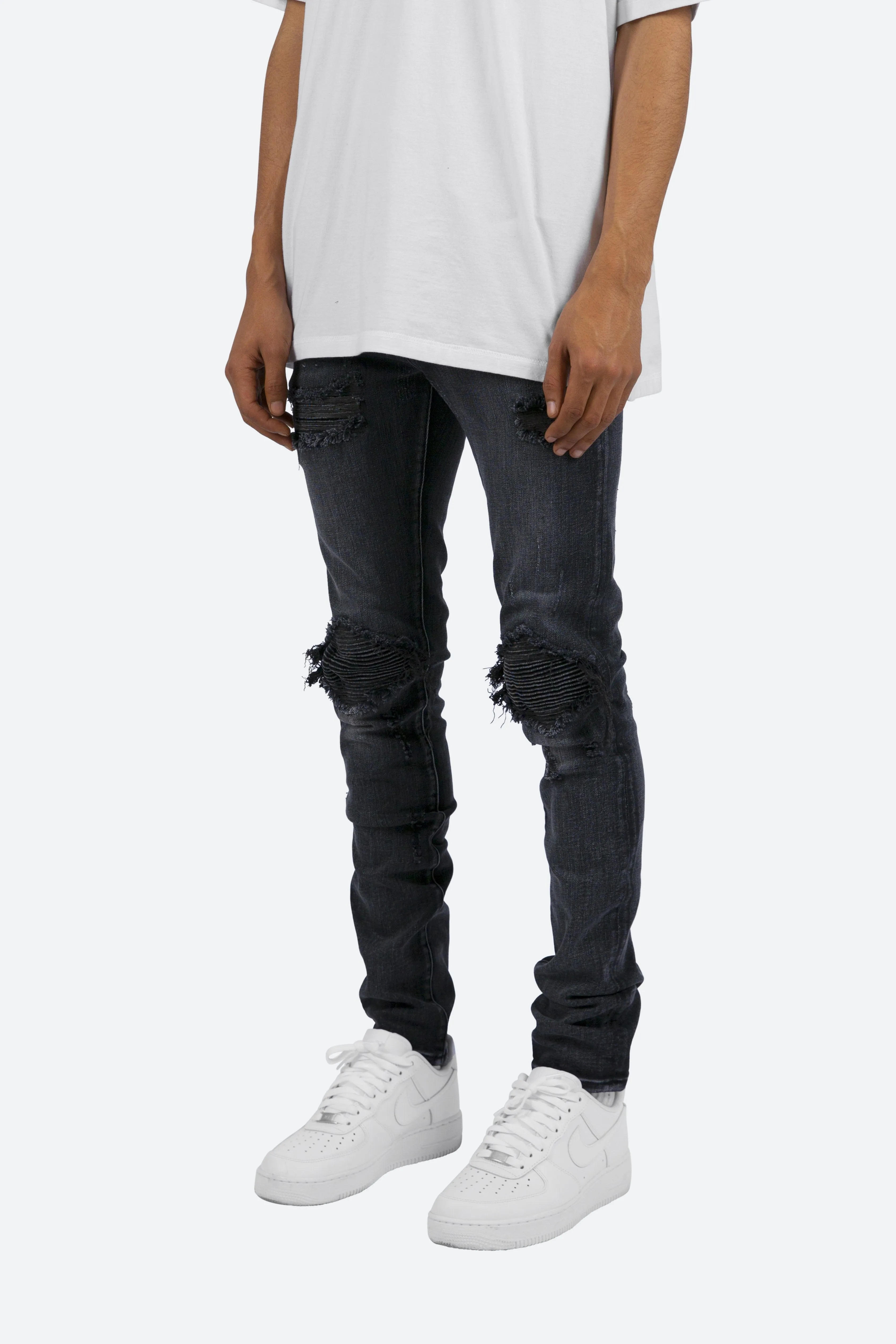 X162 Skinny Denim - Black sold by MNML product image thumbnail 4