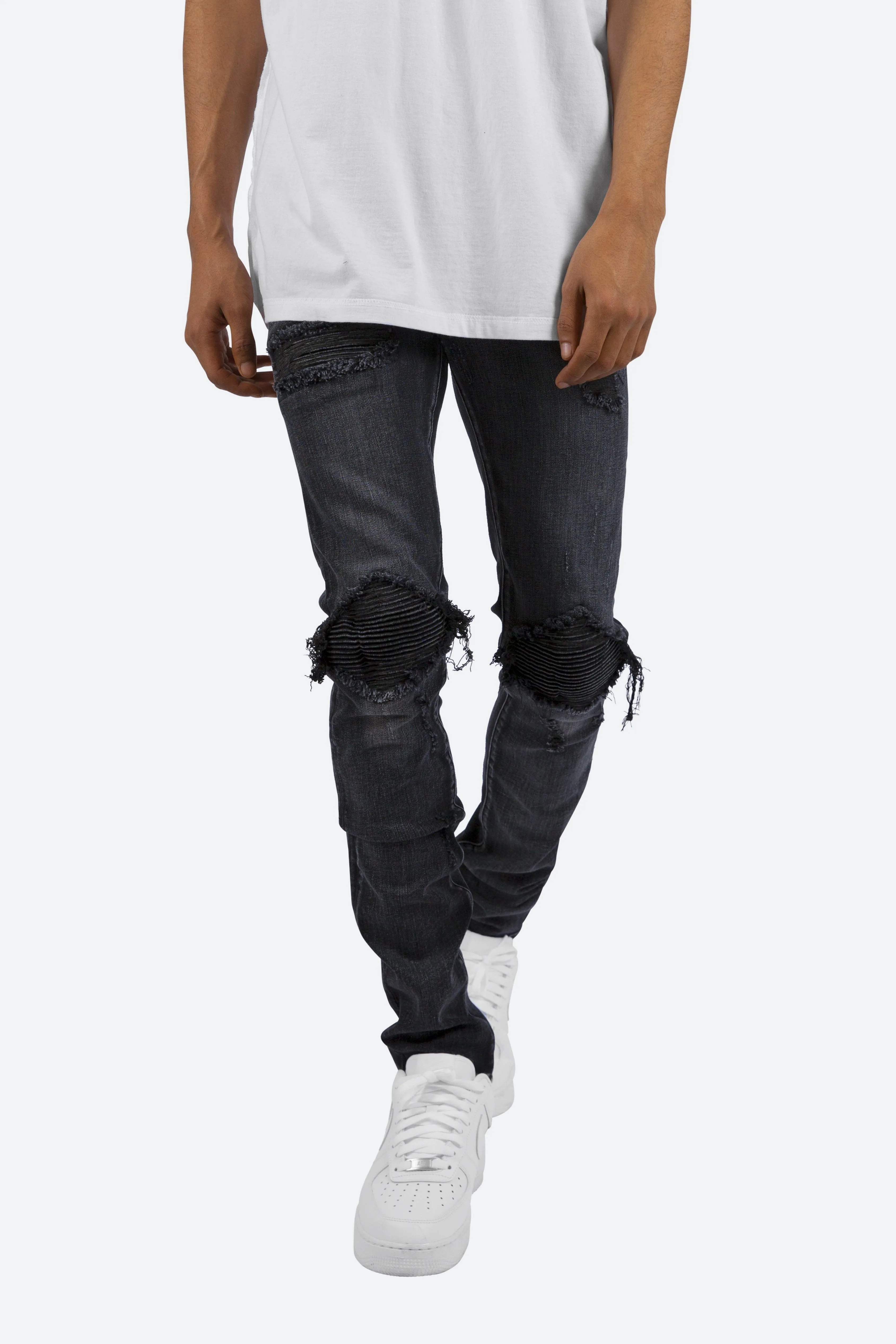 X162 Skinny Denim - Black sold by MNML product image thumbnail 2