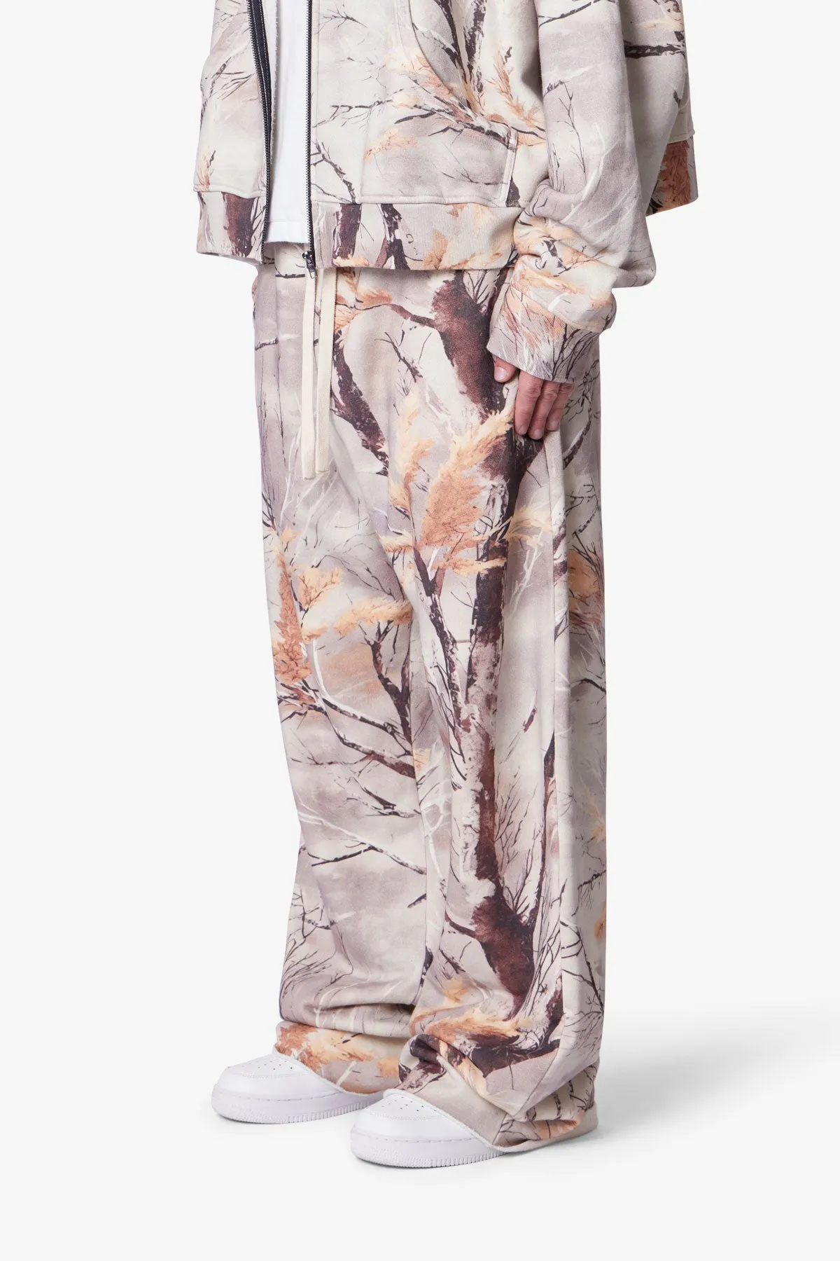 Ultra Baggy Fleece Sweatpants - Snow Camo sold by MNML product image thumbnail 3