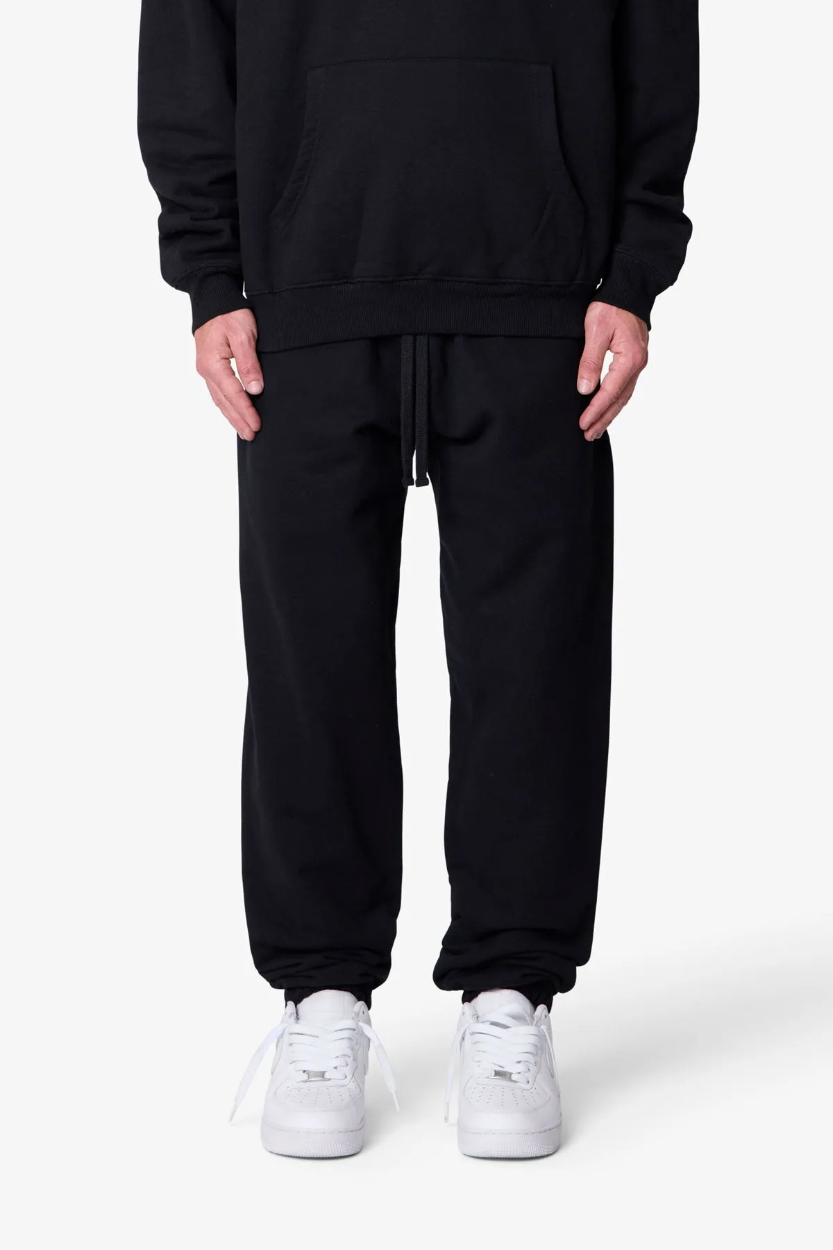 Heavy Basic Sweatpants - Black sold by MNML