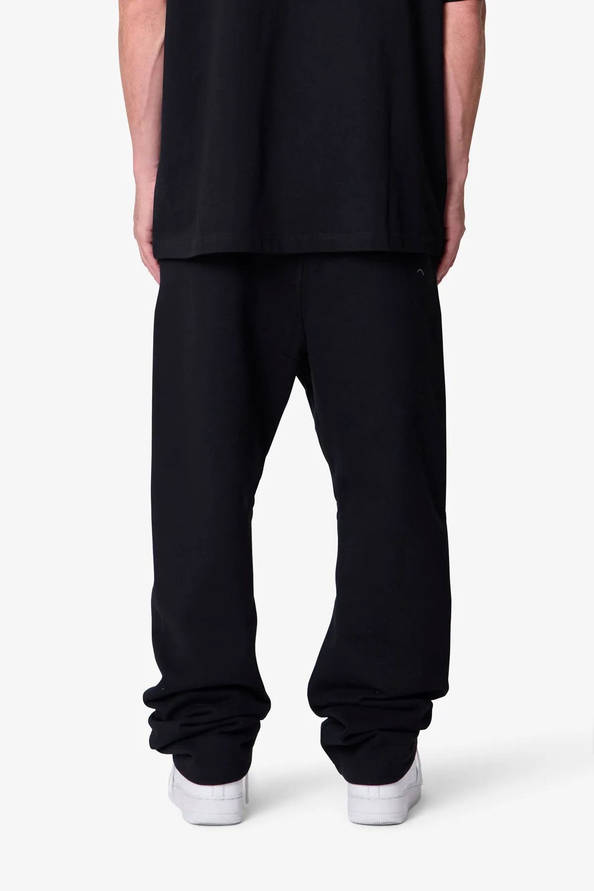 Heavy Basic Relaxed Sweatpants - Black sold by MNML product image thumbnail 5