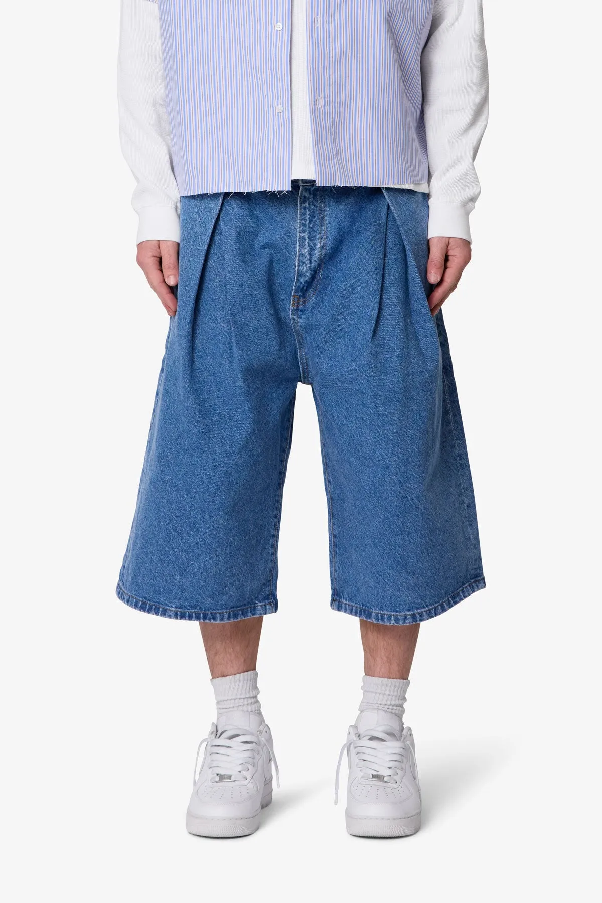 Ultra Baggy Pleated Denim Shorts - Washed Blue sold by MNML product image thumbnail 2