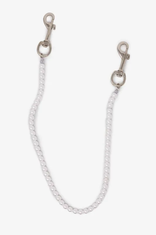 Pearl Wallet Chain - White made by MNML